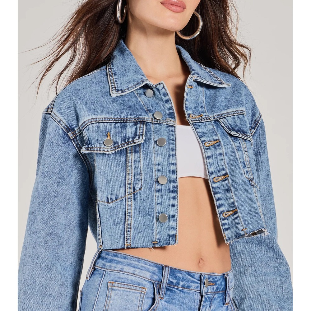 Windsor Cropped Denim Jacket Medium Wash Raw Hem Elastic Back Womens Large L